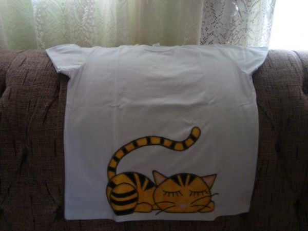 Camiseta gatinho dormindo