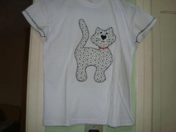 Camiseta gatinho branco